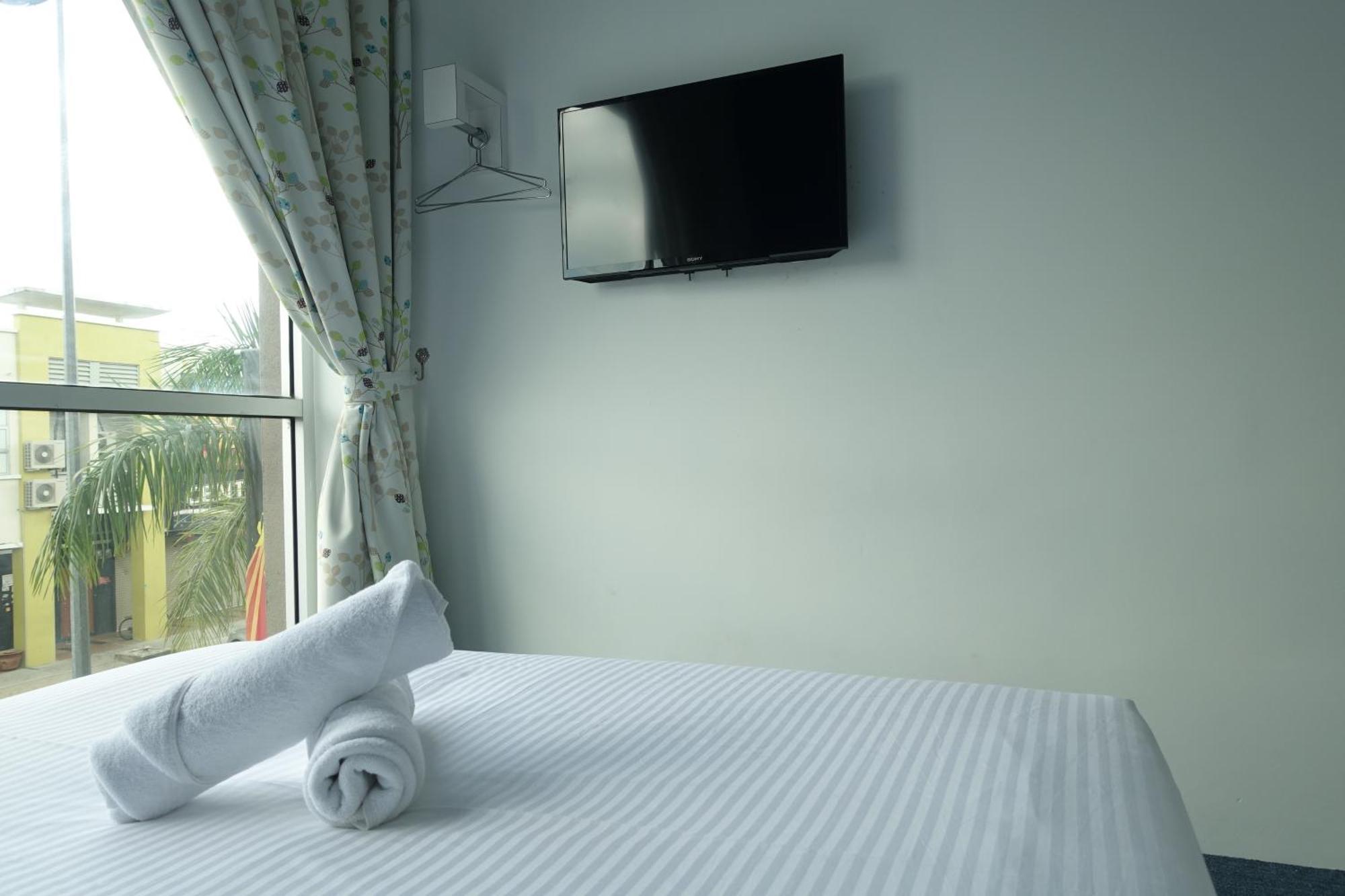 Lodge 10 Hotel Seremban Szoba fotó